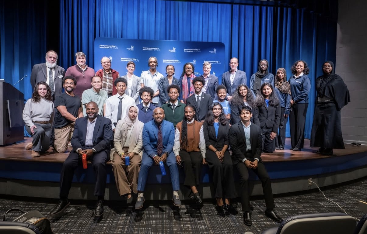 Fabric Fingerprint Presentation Image 2